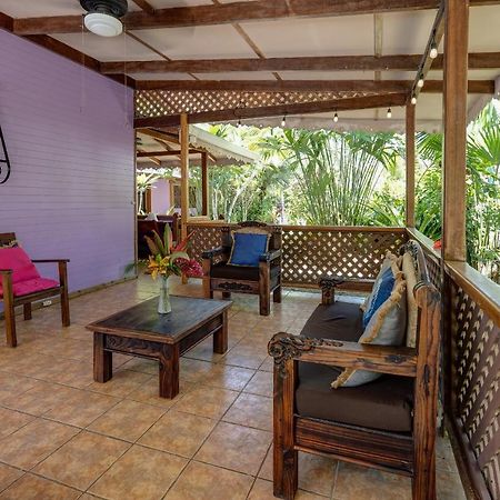 Casa Violeta Beach House In Punta Uva Exteriör bild